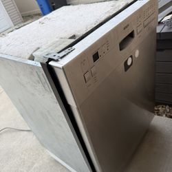 Bosch Dishwasher - For Parts/repair/scrap