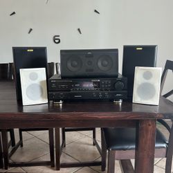 Denon Audio Sistema With Speakers