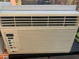 LG A/C Model LWHD8008R