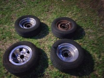 Misc. 5x139 5x5.5 rims with tires