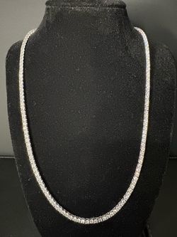 Tennis chain necklace