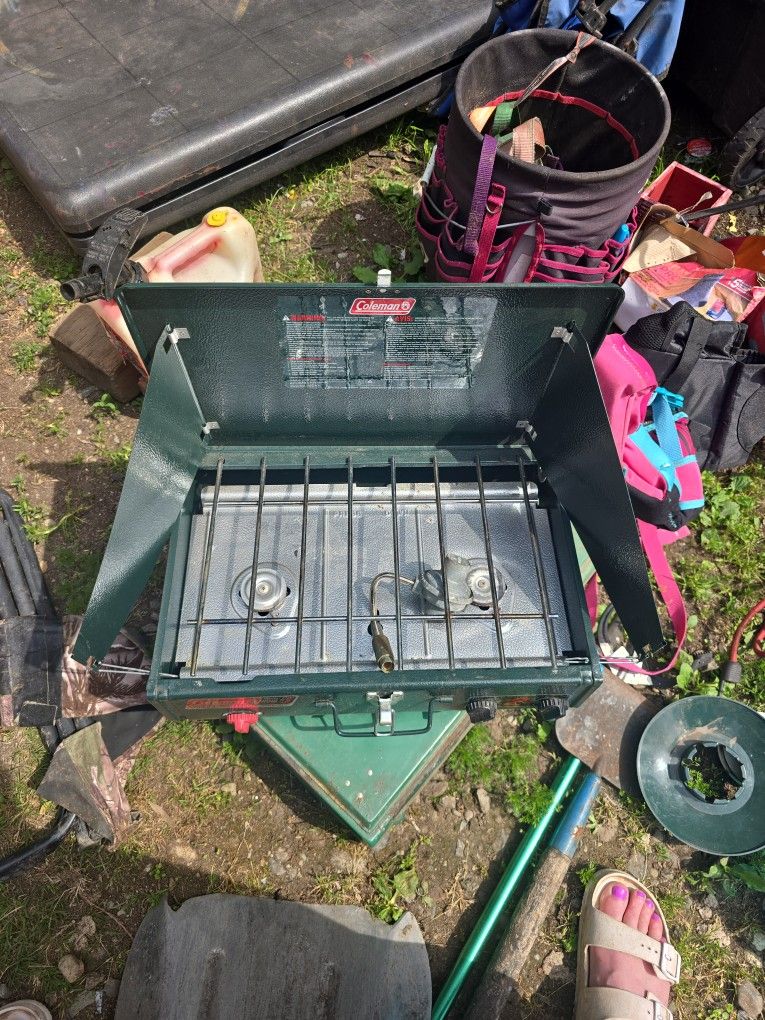 Colmen Camp Stove