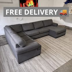 Large Gray Sectional Couch !