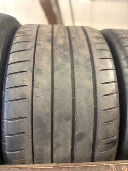 Tires 275-35r18 Michelin