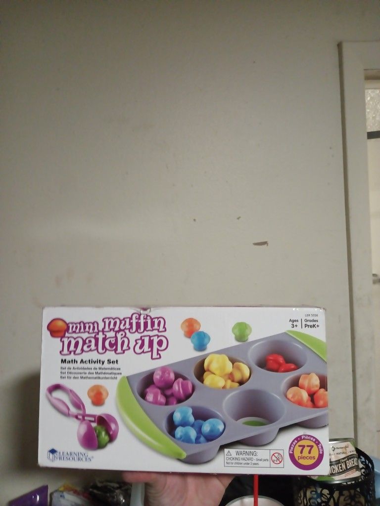 Mini Muffin Matchup Math Activity Set