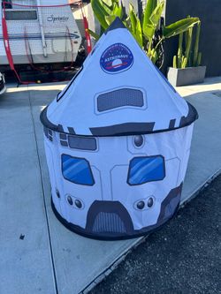 Space tent