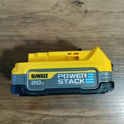 20V DeWalt MAX XR POWERSTACK Lithium Ion Battery (DCBP034)