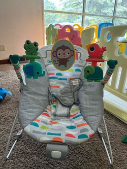 Bright Starts Playful Paradise