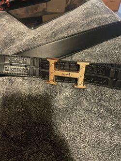 gold Buckle Hermes Belt, 46/115