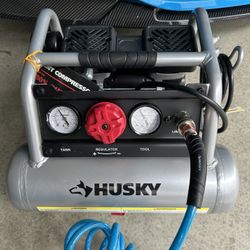 Husky 1 Gal. 135 PSI Portable Electric Oil-Free Quiet Jobsite Air Compressor with Dual Pressure Gauges and 1-Quick Coupler