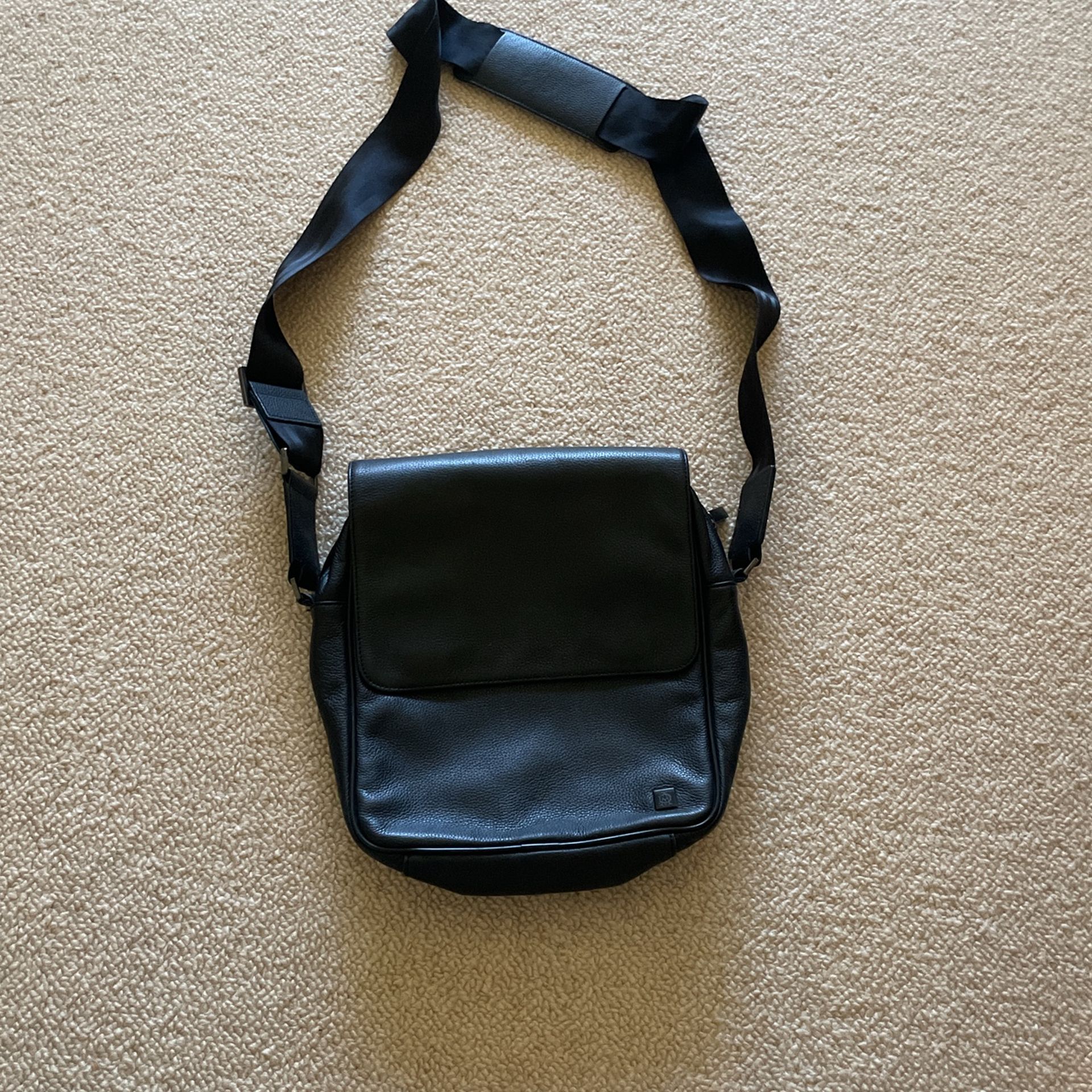 Dunhill Leather Messenger Bag 
