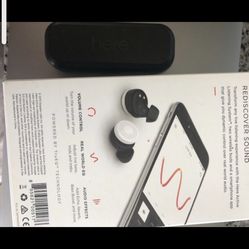 Here technology wireless earbuds