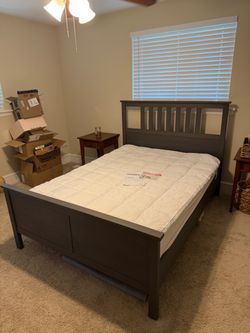 Full Size Bed