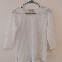 Chico's Women's Blouse 
Short sleeve 
Size 0 