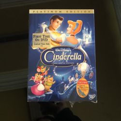 Cinderella Platinum Edition DVD 2 Disc Special Edition (brand New With Cinderella Slipper Necklace)