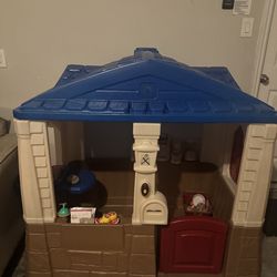 Children’s  playhouse