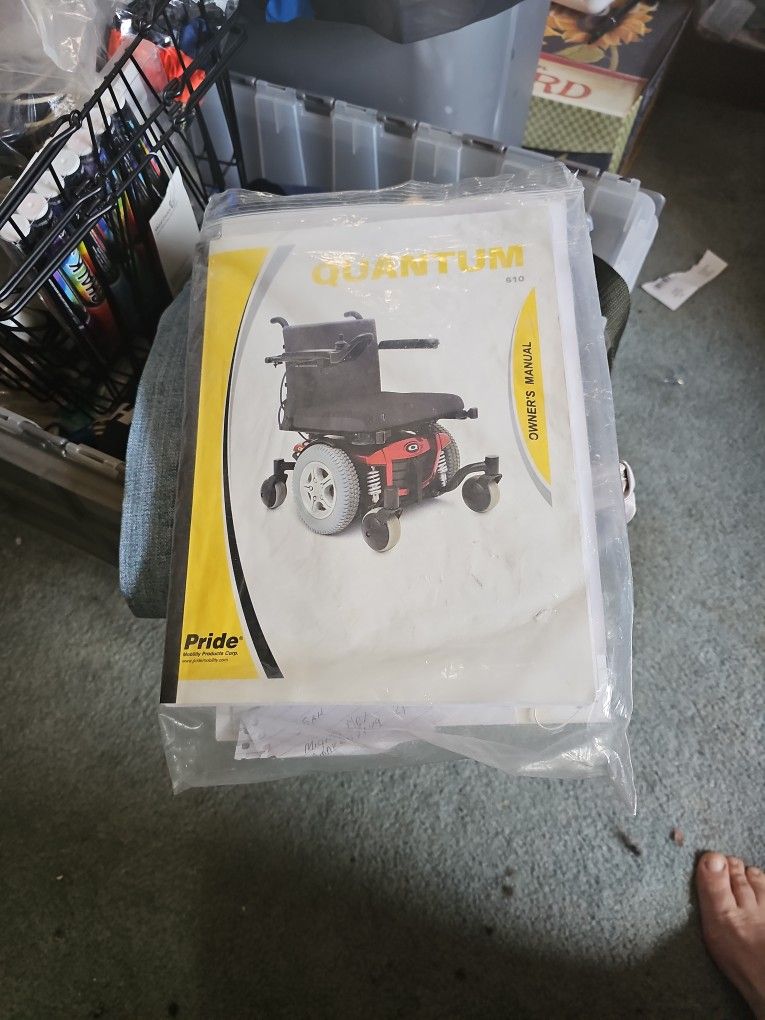 Quantum 610 Motorized Wheelchair