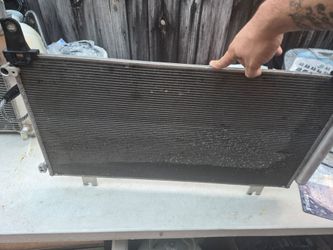 2017-2022 oem honda crv ac condenser 75$