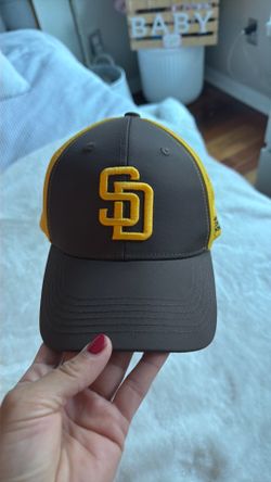 Padres SnapBack