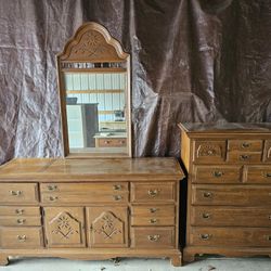 Dresser,mirror, and chest of drawers
