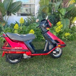 Honda Elite 150 Scooter