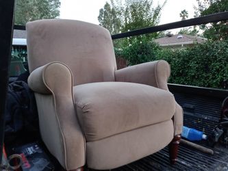 Simmons recliner excellent condition