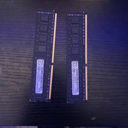 2 8gb DDR4 Ram Sticks
