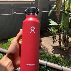 Hydro Flask 21 Oz