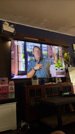 Samsung TV 75 inch