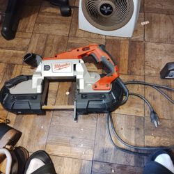 Milwaukee Corded Band Saw