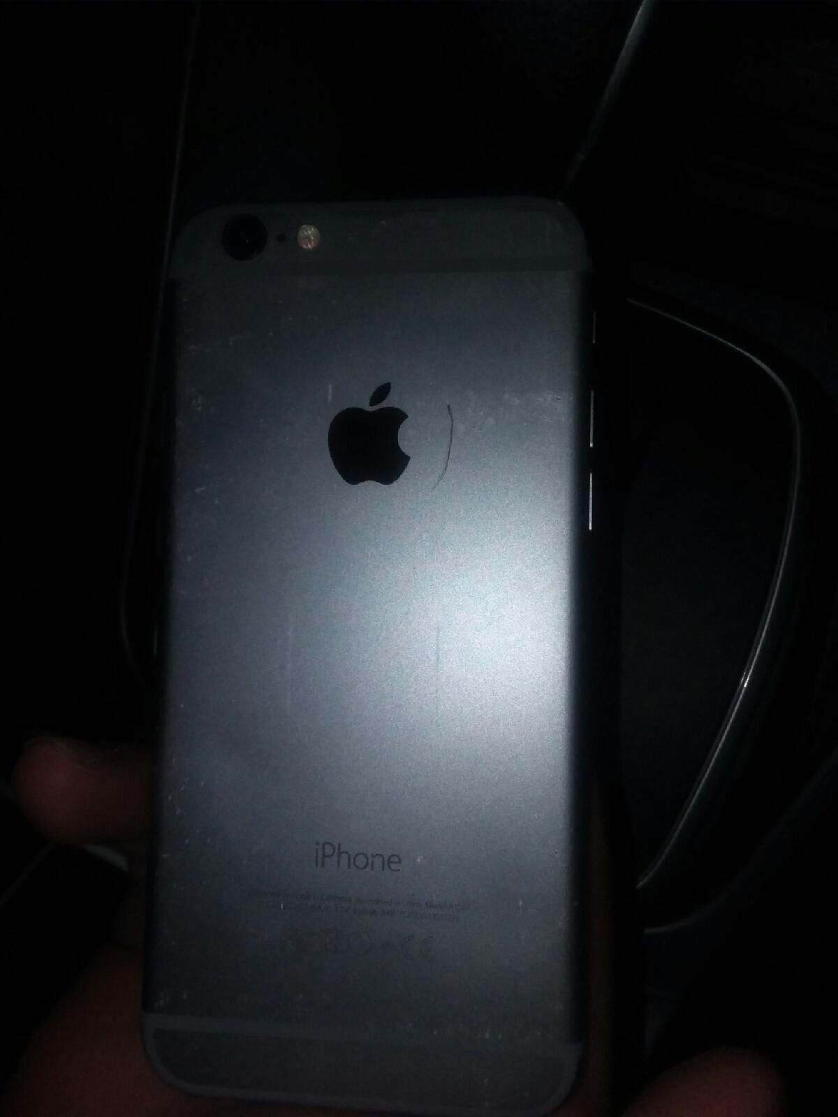 Sell IPhone 6 64 GB released with any company $135 negotiable everything works in perfect condition