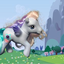 Hasbro 2006 My Little Pony G3 Aurora Mist Pegasus Jewel Pony, 4”