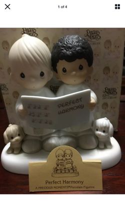 Precious Moments PERFECT HARMONY 521914 Enesco 1994 Porcelain Figurine
