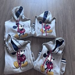 Disney Mickey Mouse sweatshirt size small bundle of 4