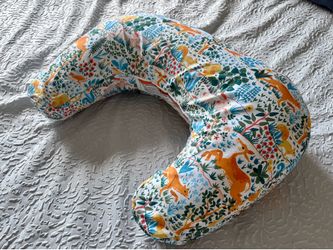 Boppy Nursing Pillow – Woodland Animal