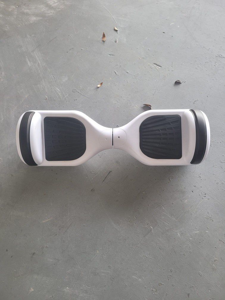 Hover Board With Bluetooth Speaker And Lights