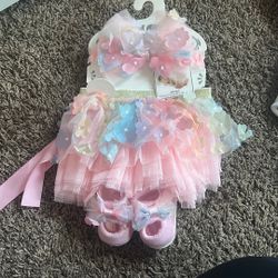 Babys First Look Outfit 