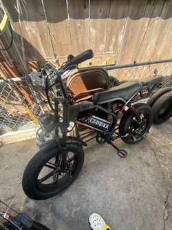 Two e bikes GT20 MAX and GT20