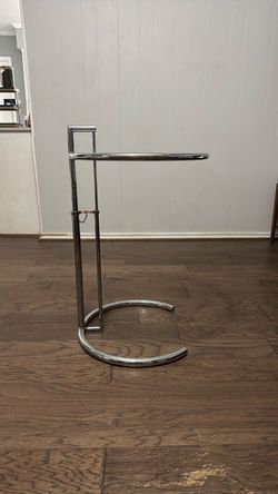 C table adjustable height