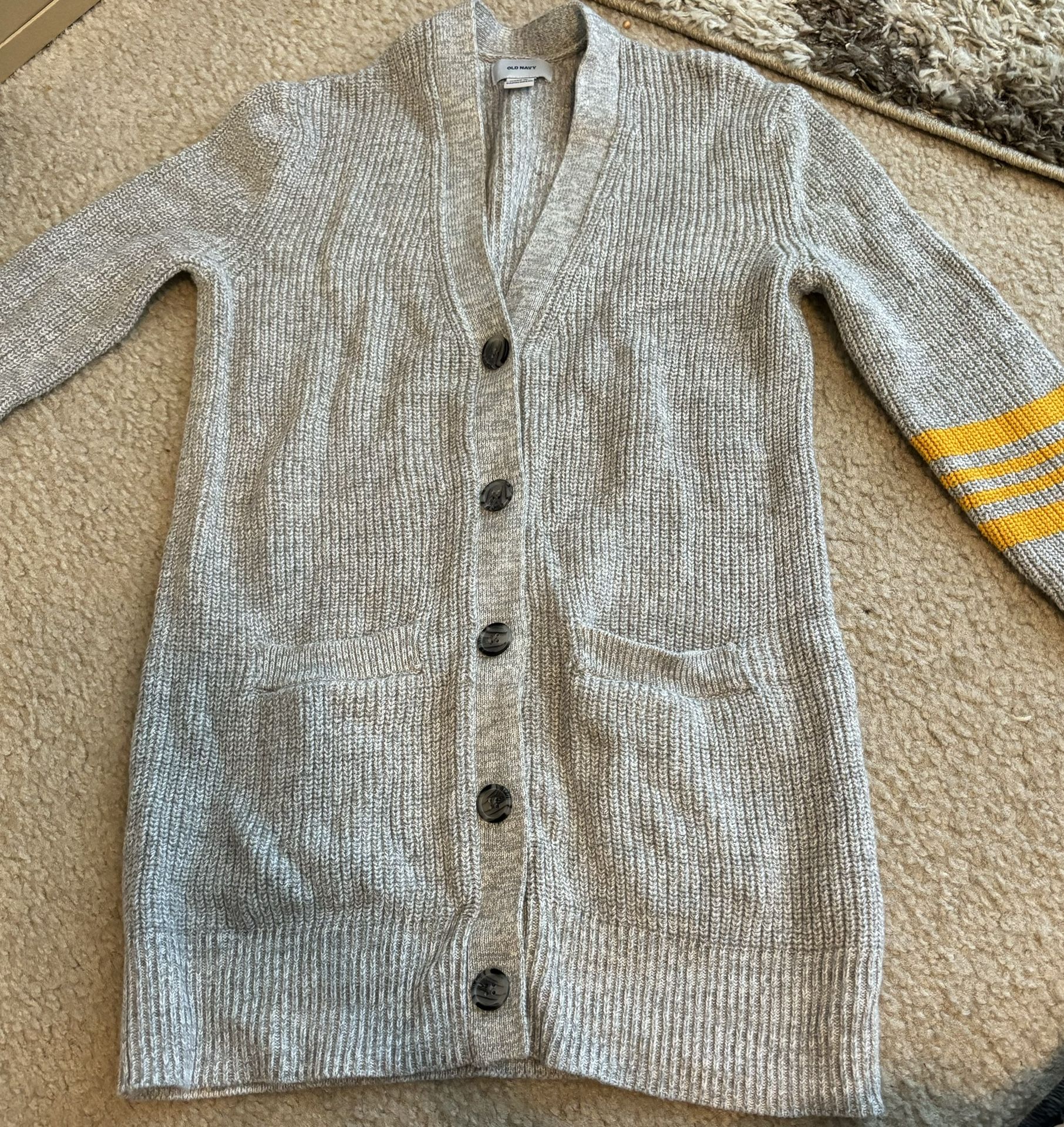 Girls Old Navy Light Heather Gray Cardigan Sweater Girls Size Large 10-12