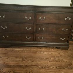 Wooden Chester Drawer