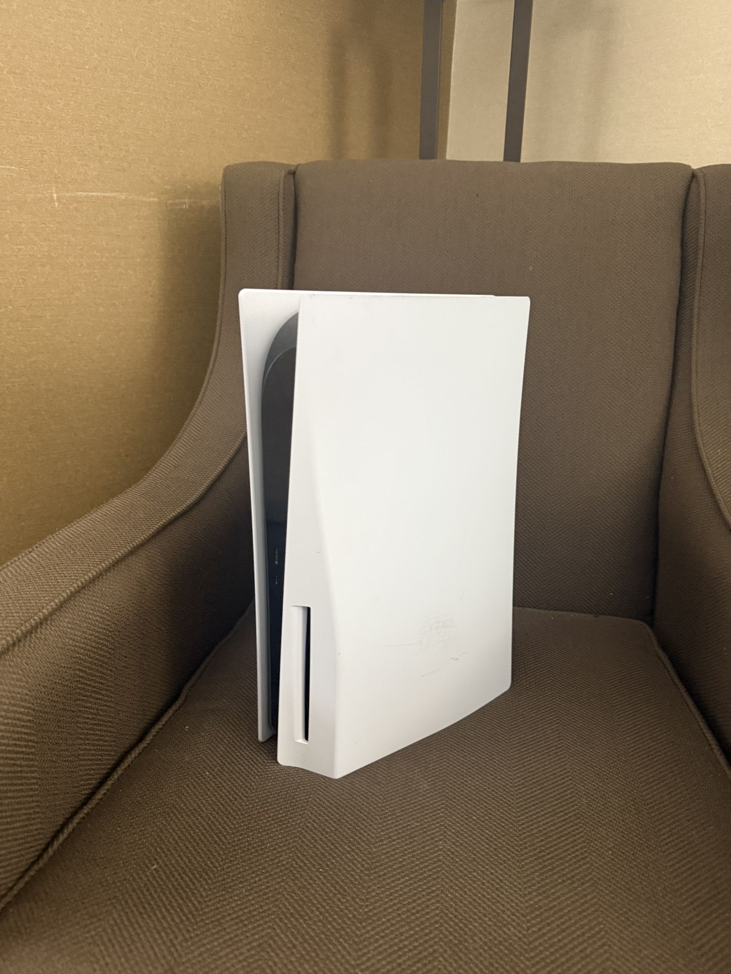 PS5 1TB (Disc Version)