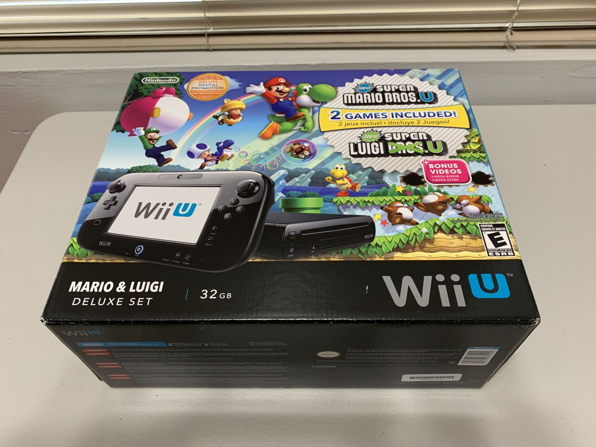 Nintendo Wii U With Extras