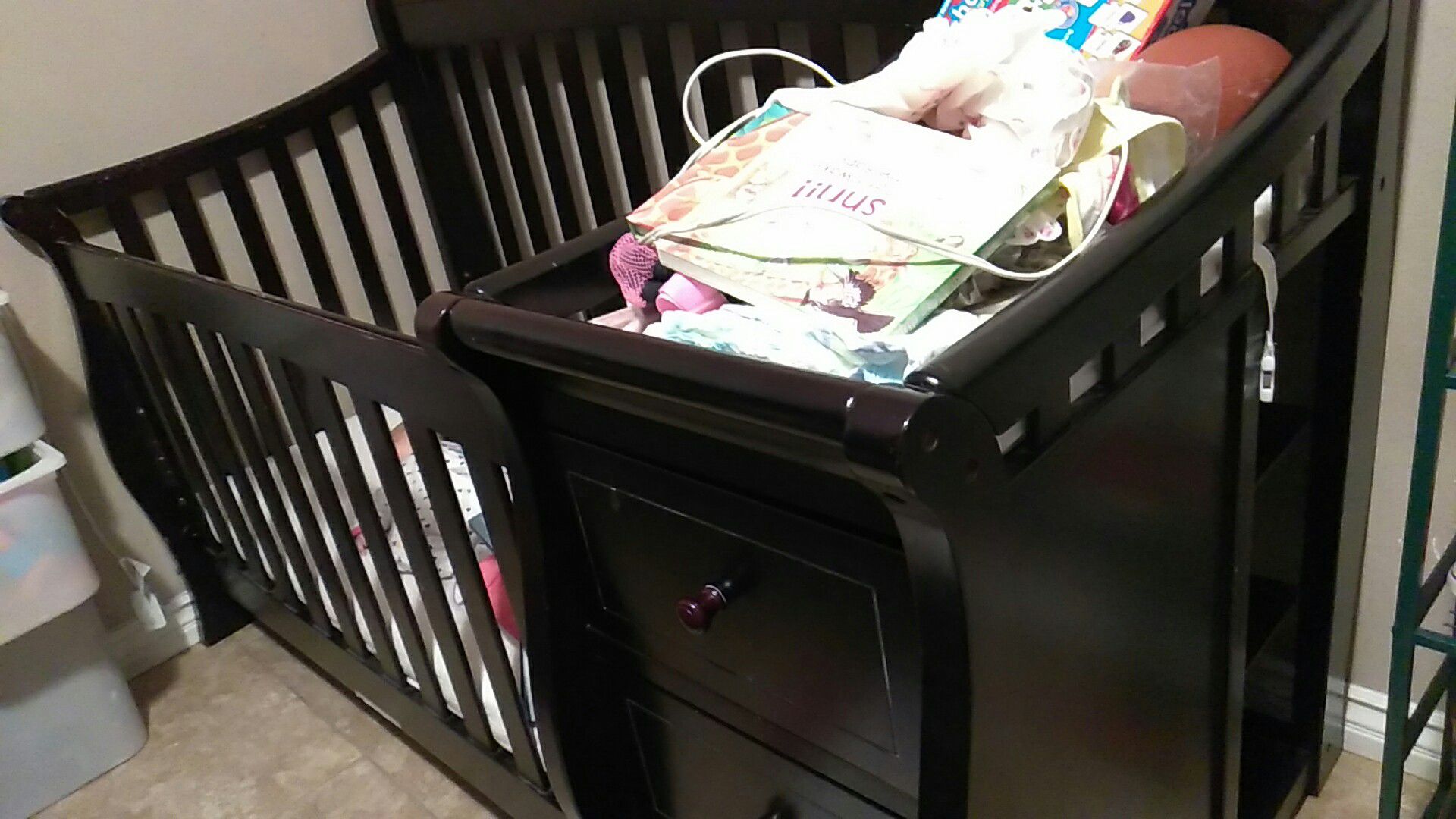 Crib & changing table with dresser