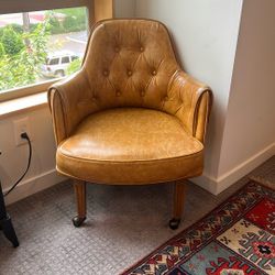 Vegan Leather Chair Tufted