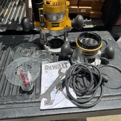 Dewalt Plunge Router