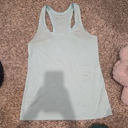 Under armor shirt