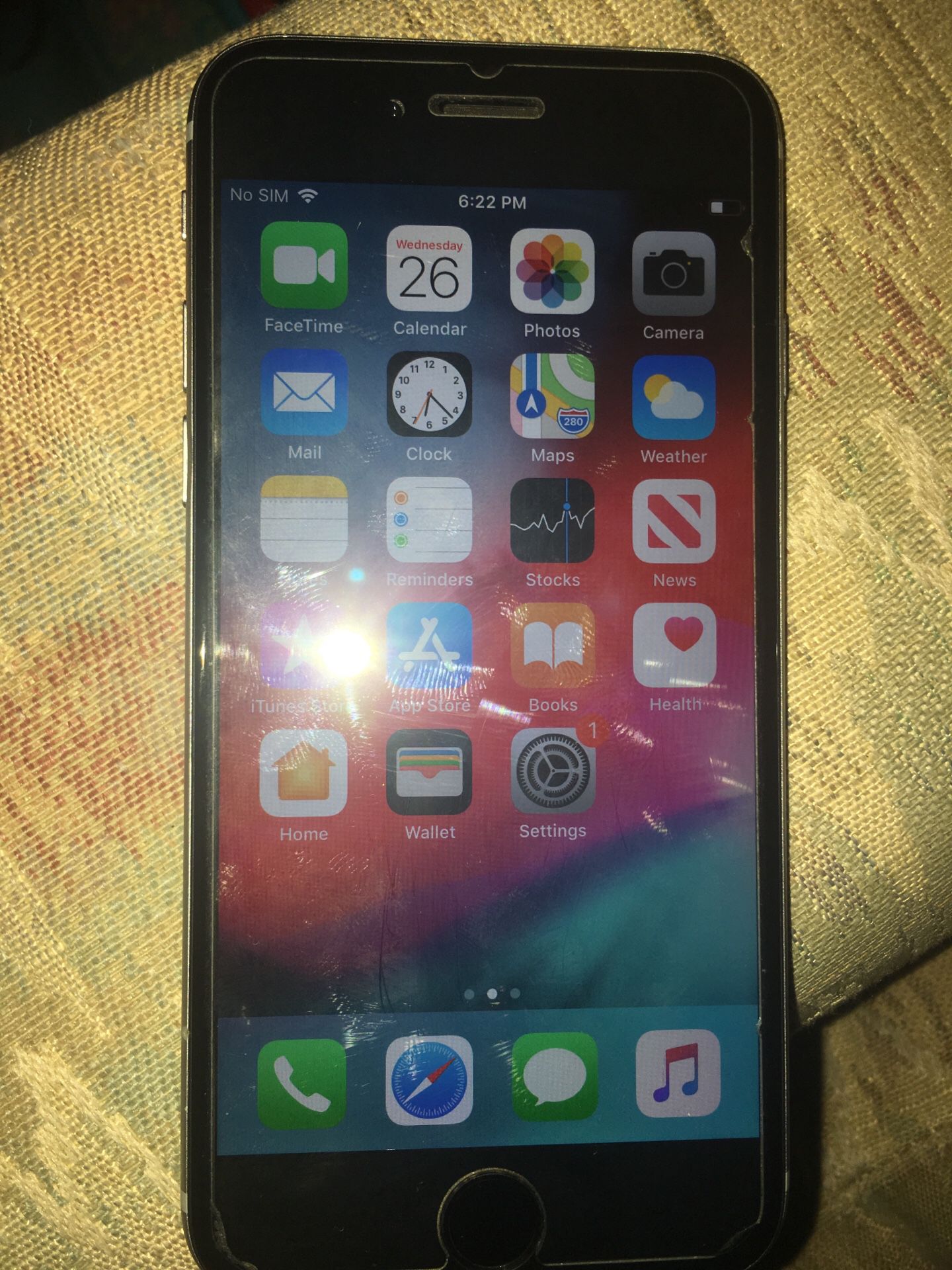 IPHONE 6s FOR 50$ICLOUD LOCK OFF