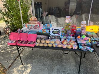 Squishy garage sale