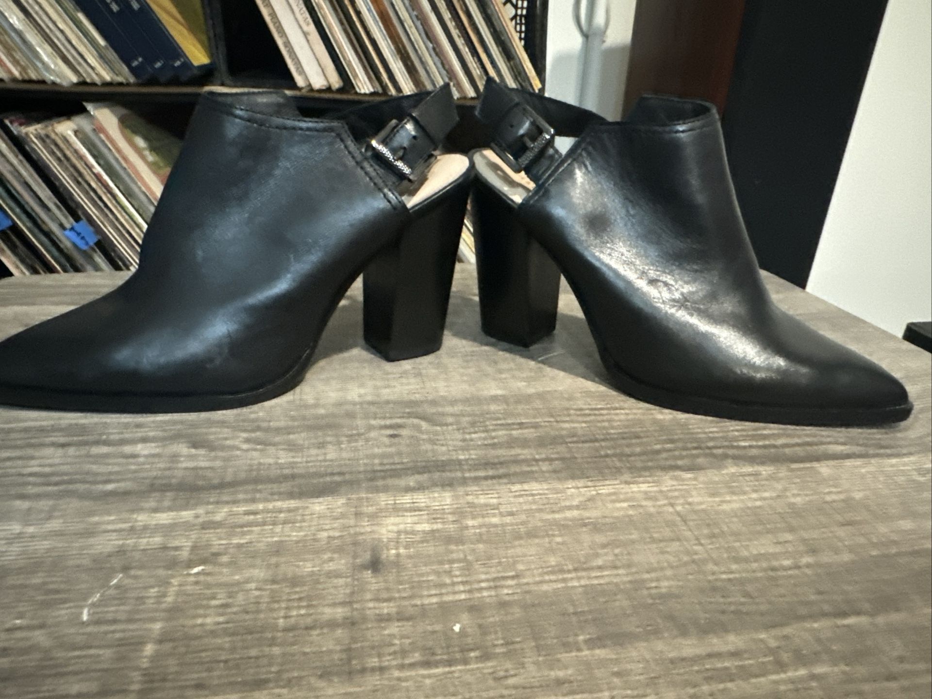 HALOGEN Black Leather Slingback Chunky Heels w/ Pointed Toe US Size 9 New Without Box